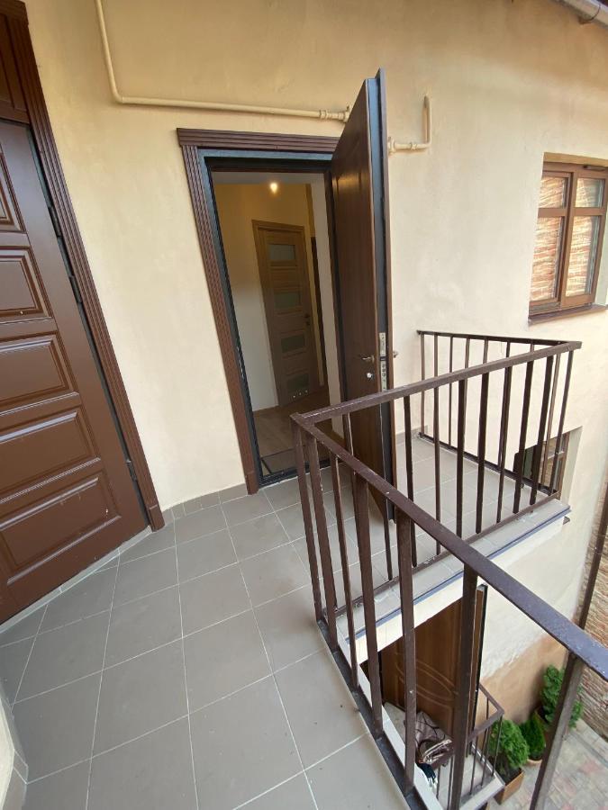 Yaroslav Osmomysl Square Apartments Lviv Kültér fotó